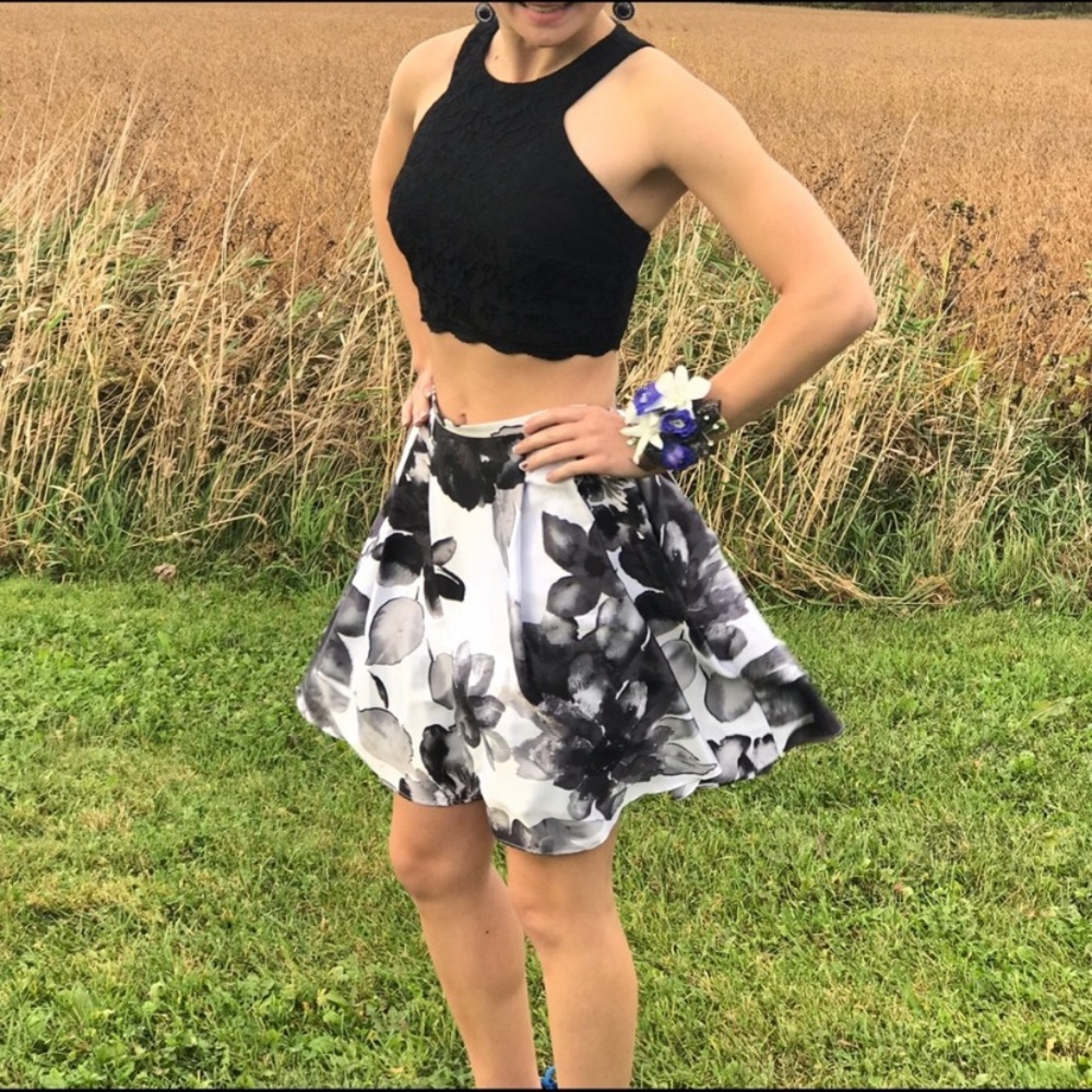 Black & White Two Piece Short Prom Dress